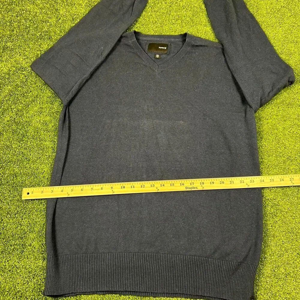 Hurley Men's Navy and Blue Jumper